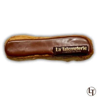 Eclair chocolat dans Pâtisseries, Pâtisseries individuelles à la boulangerie pâtisserie La Talemelerie