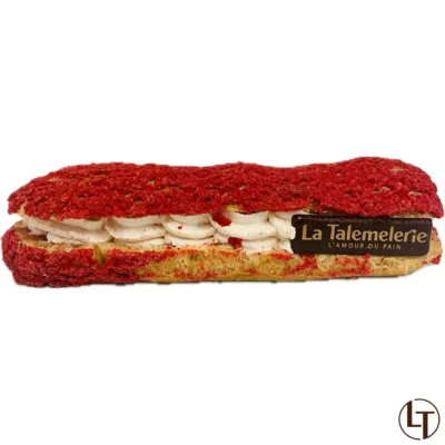 Éclair fraise rhubarbe dans Pâtisseries, Pâtisseries individuelles à la boulangerie pâtisserie La Talemelerie