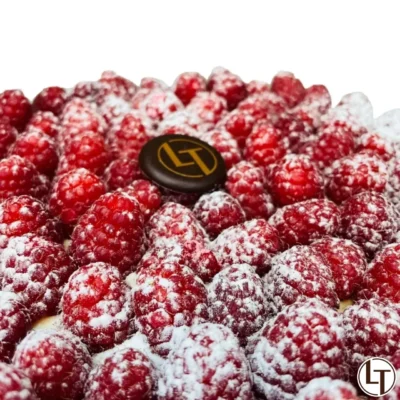 Tarte à la framboise dans Pâtisseries, Tartes & flans à partager à la boulangerie pâtisserie La Talemelerie